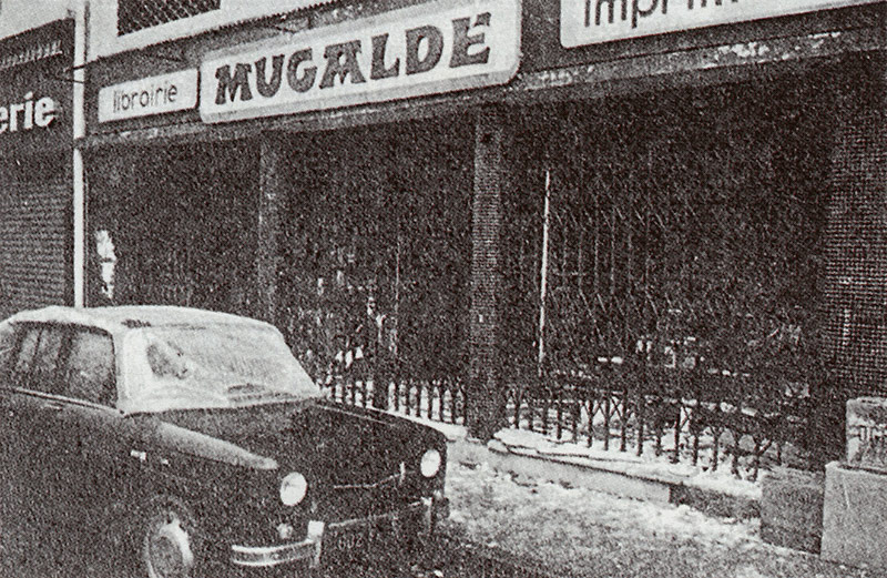 Mugalde liburu dendaren aurka egin zuten mertzenarioek lehen atentatua, 1975eko apirilaren 23an.