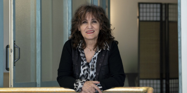 Elena Aisa: «Suizidioa ez da hautu bat; erabateko etsipena dago haren atzean»