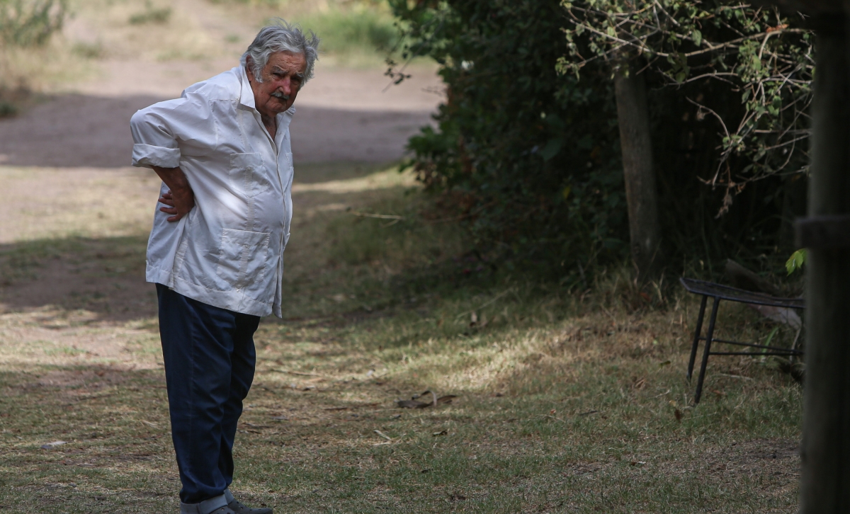 Uruguaik eta munduak agur esan diote Pepe Mujicari