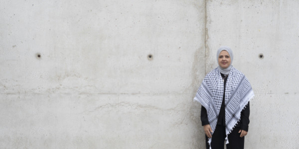 Ola Arafat: «Israelek etxea lapurtu digu palestinarroi. Atea, gainera, giltzaz itxi du»