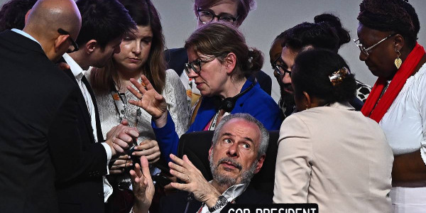 Parisko Ituna betetzeko leihoa, ixtear