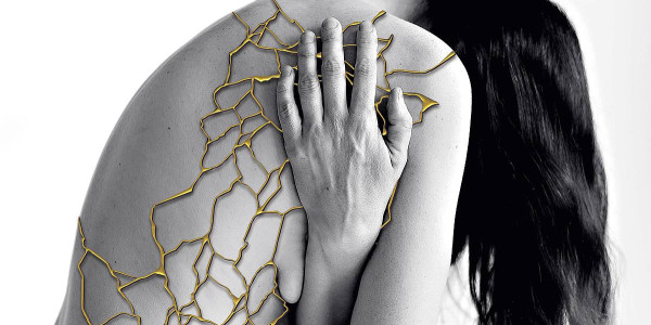 Emakume torturatuak: mina arintzeko bide aldapatsua