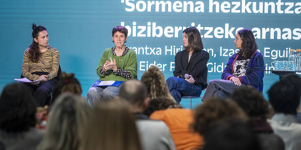 Sormenak hezkuntzan beharko lukeen tokiaren eske