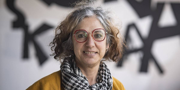 Emakumeak, hedabideetan ere gutxiengoa