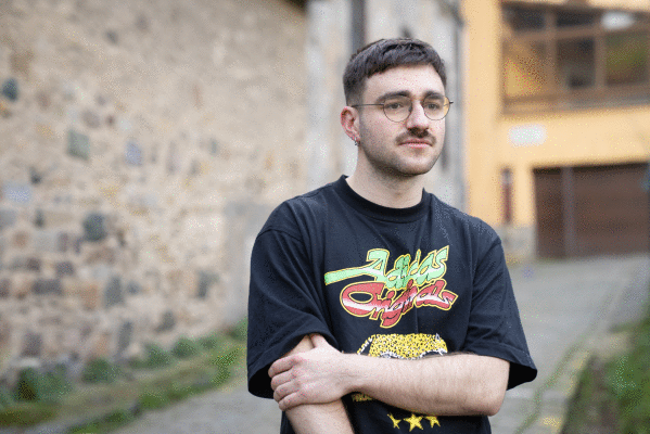 «Oraintxe bertan gehien gustatzen zaigun rapa apur bat ilunera jotzen duena da»