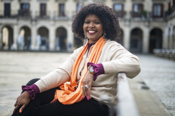 «Apartheid bete-betean hazi nintzen; hortaz, arrazakeria gertutik bizi izan dut beti»