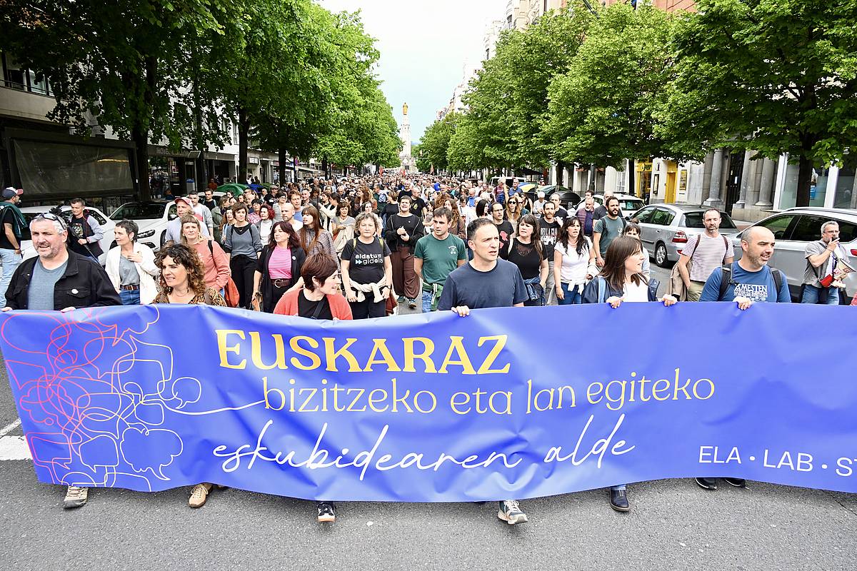 Zenbait gako, euskararen aurkako oldarraldiaren labirintoan ez galtzeko