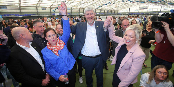 Sinn Feinek lehendabizikoz irabazi ditu bozak Ipar Irlandan
