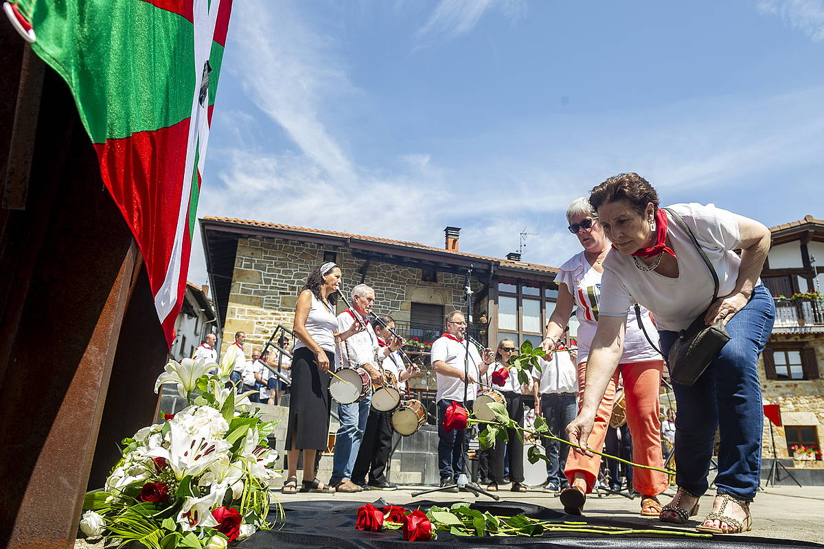 Frankismoaren biktimei erreparazioa emateko legea onartu du Eusko Legebiltzarrak