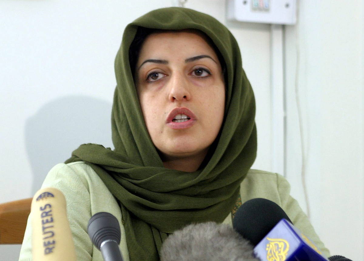 Narges Mohammadi aktibista irandarrak irabazi du Bakearen Nobel saria