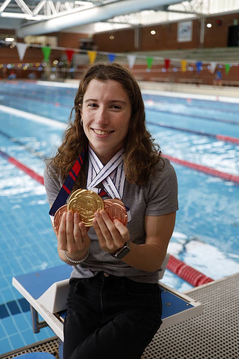 Nahia Zudaire, igerilaria: «Bi aldiz ikasi behar izan dut oinez ibiltzen»