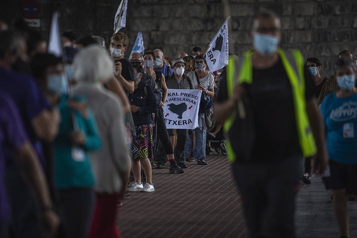 Sare plataformaren manifestazioa, iazko irailean, Bilbon. ARITZ LOIOLA / FOKU