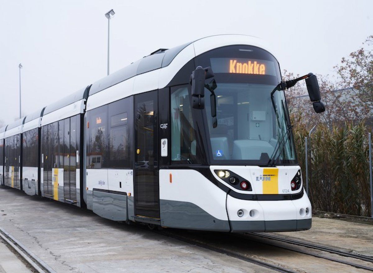 De Lijn konpainiaren tranbia bat, Flandrian. CAF