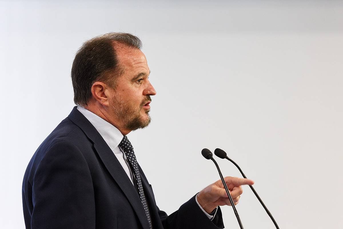 Carlos Iturgaiz, artxiboko irudi batean. DAVID AGUILAR / EFE