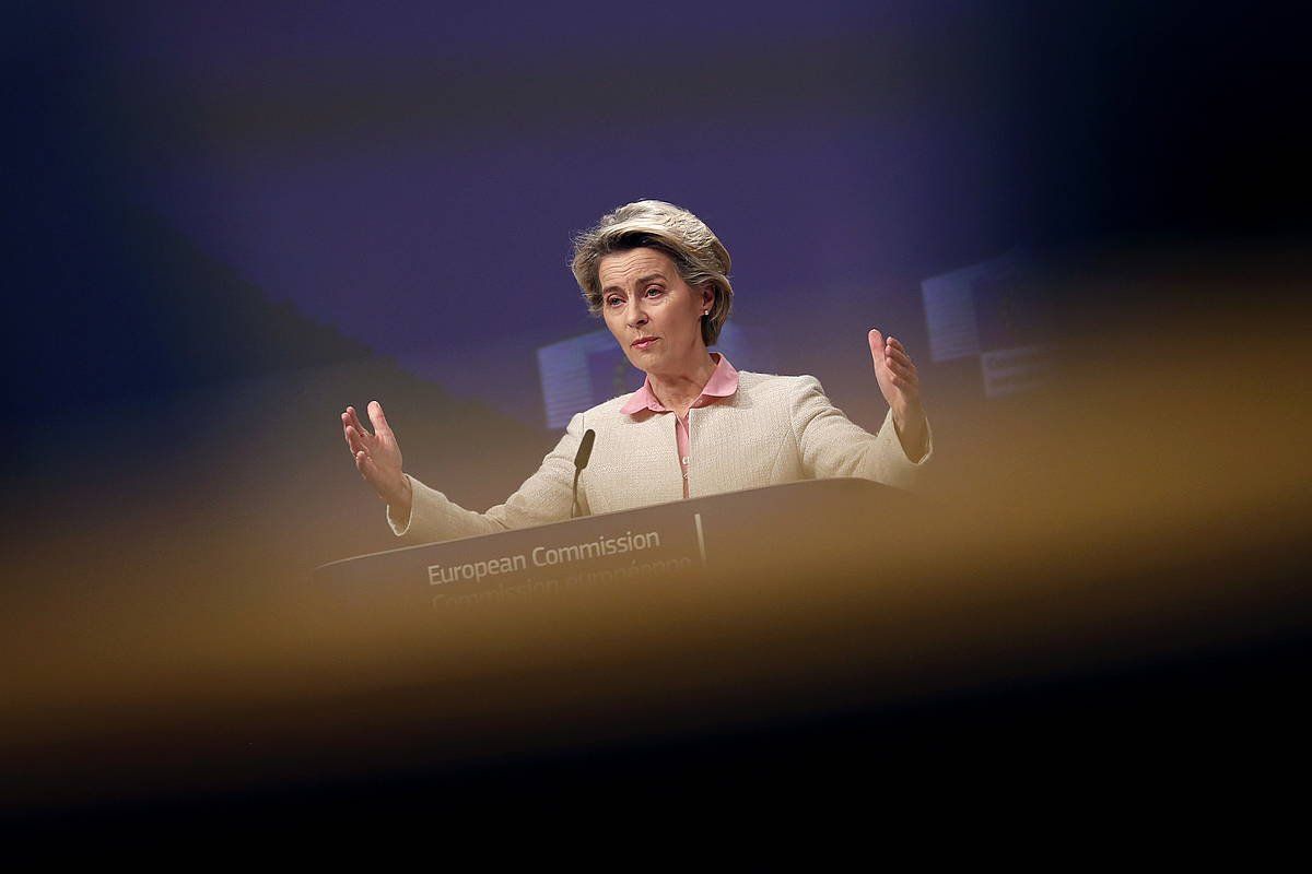 Ursula von der Leyen Europako Batzordeko presidentea, artxiboko irudi batean. FRANCISCO SECO / EFE