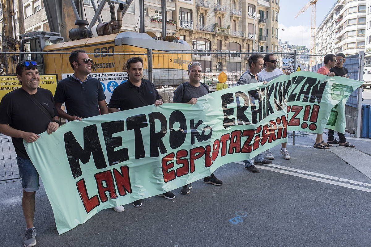 Metroaren obretako lan baldintzak salatzeko protesta bat, 2019koa. JUAN CARLOS RUIZ / FOKU