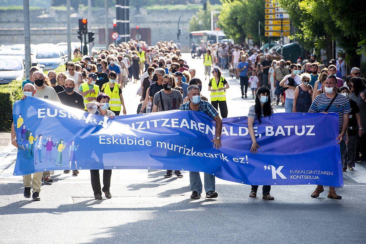 Euskalgintzaren Kontseiluaren manifestazio bat, Iruñean, aurtengo uztailean. IñIGO URIZ / FOKU