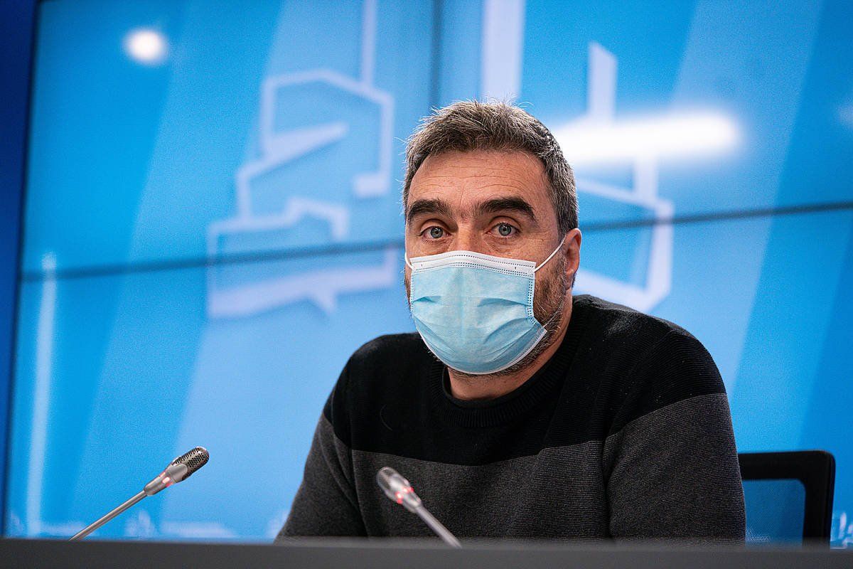 Mikel Otero legebiltzarrean, artxiboko argazki batean. ENDIKA PORTILLO/FOKU