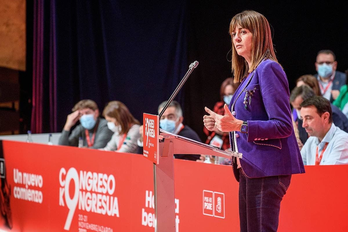 Idoia Mendia PSE-EEren kongresuan, gaur goizean. JAVIER ZORRILLA / EFE