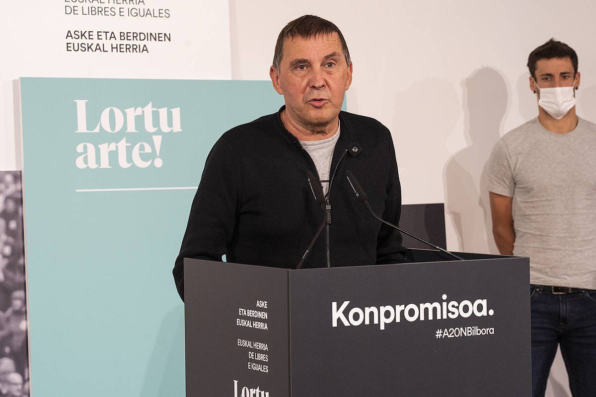 Arnaldo Otegi, urriaren 6an eginiko agerraldi batean. MONIKA DEL VALLE / FOKU