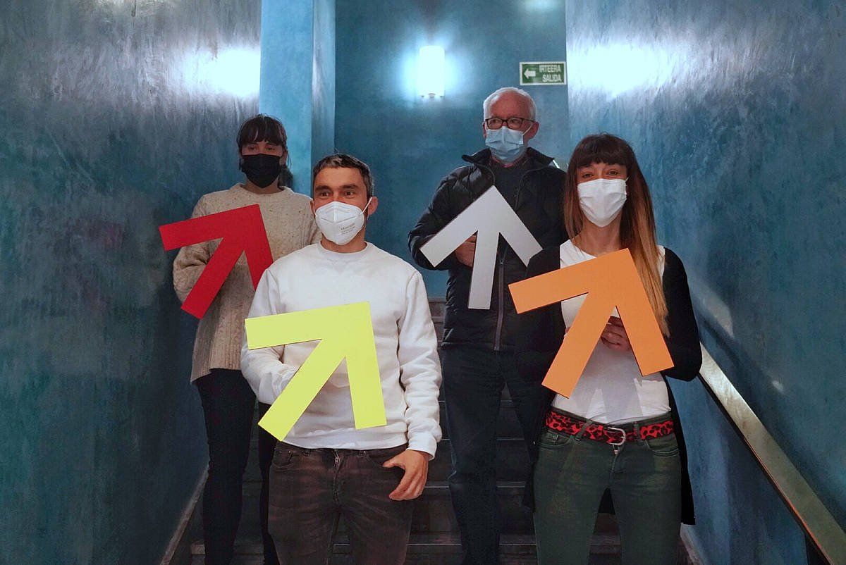 Sareko ordezkariak, gaur goizean, Bilbon eginiko agerraldian. FOKU