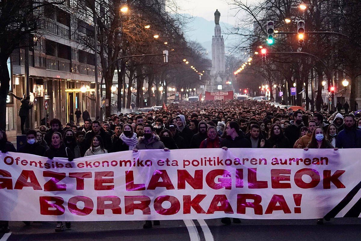 Milaka pertson Bilbon, GKSren manifestazioan. IMANOL MAGRO