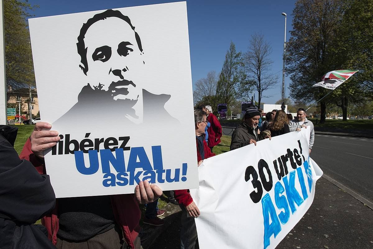 Parot eta beste presoak askatzeko eskatzeko mobilizazio bat, 2019an. GUILLAUME FAUVEAU