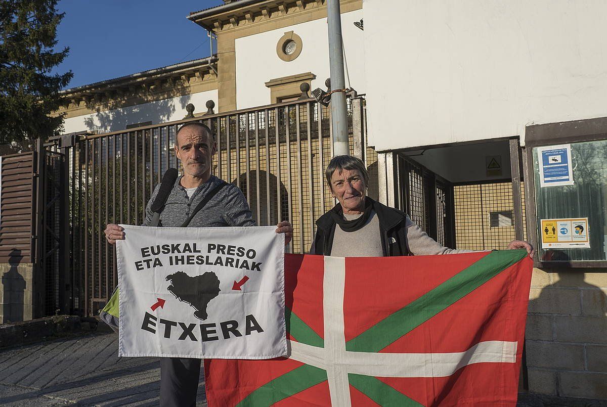 Xabier Atristain, Martuteneko espetxetik atera berri, atzo. ANDONI CANELLADA / FOKU