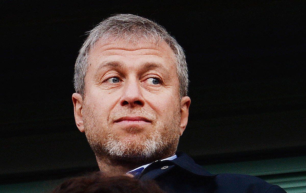 Roman Abramovitx Chelsea futbol taldearen jabea, artxiboko irudi batean. ANDY RAIN / EFE