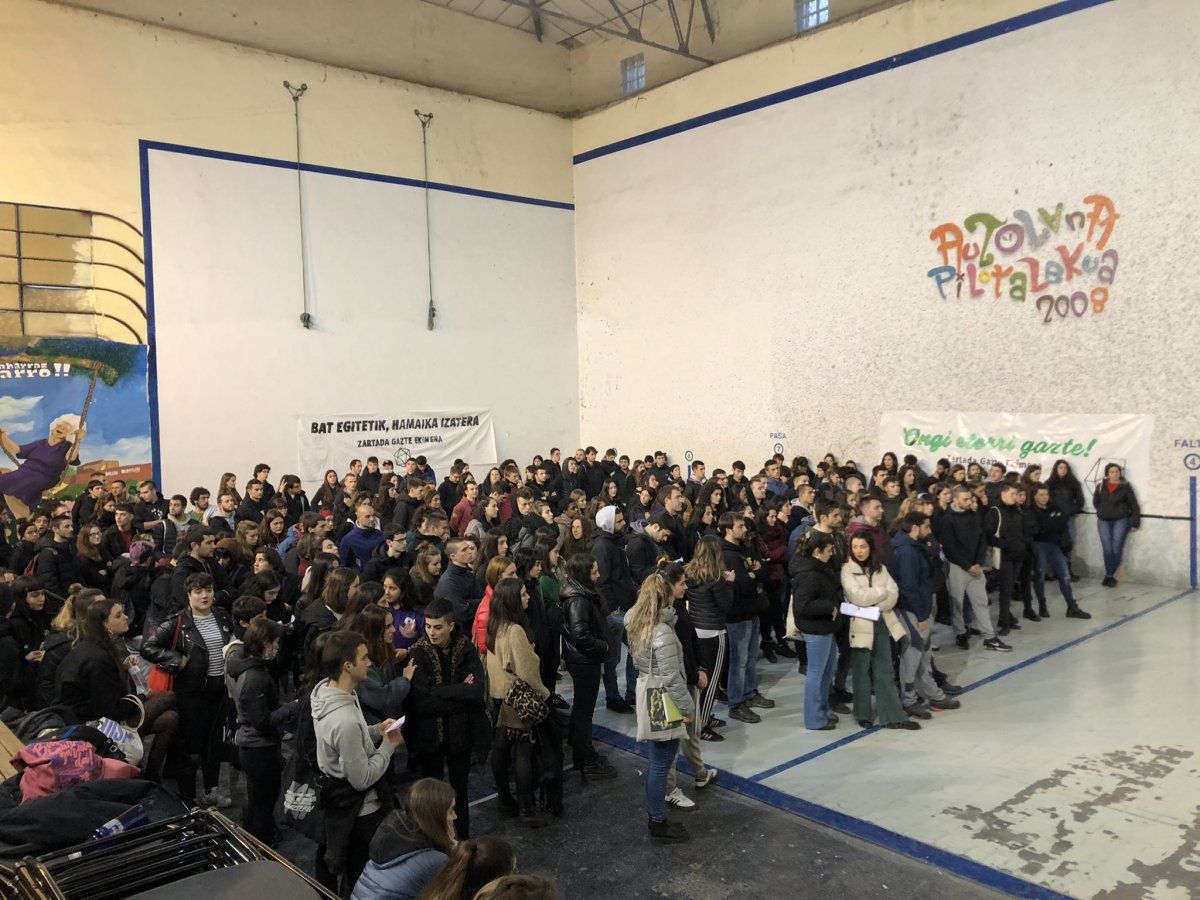 Jardunaldien hasiera, atzo. ZARTADA