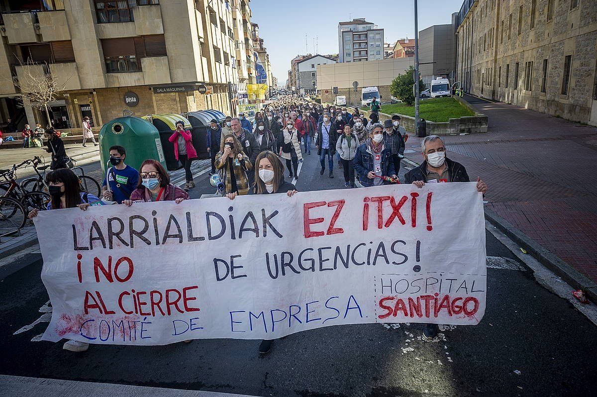 Santiago ospitaleko larrialdiak ixtearen aurkako protesta bat. JAIZKI FONTANEDA/ FOKU