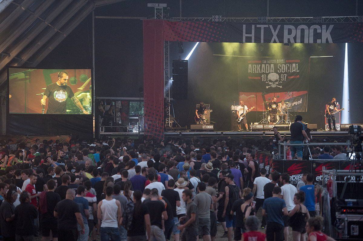 Hatortxu Rock jaialdiak 2017an Lakuntzan egin zuen bi eguneko festibaleko irudiak. IñIGO URZ/FOKU