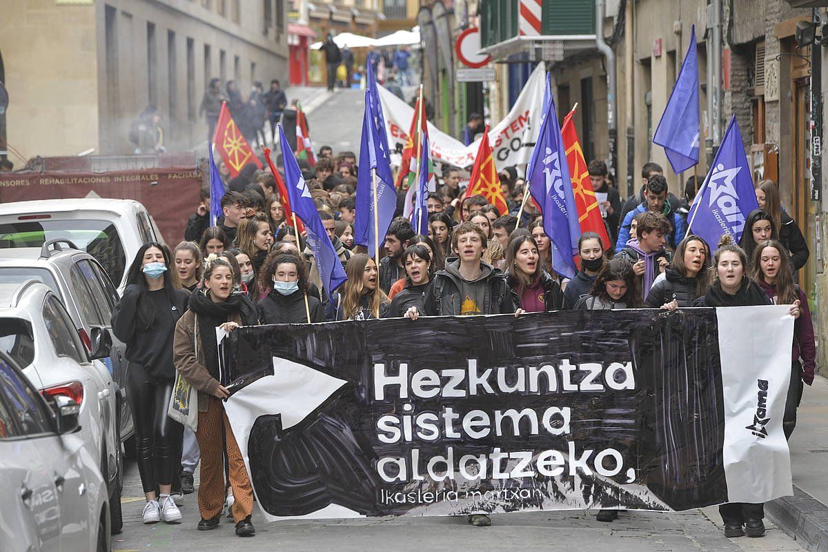 Ikamak antolatu duen manifestazioa, Iruñean. IDOIA ZABALETA / FOKU