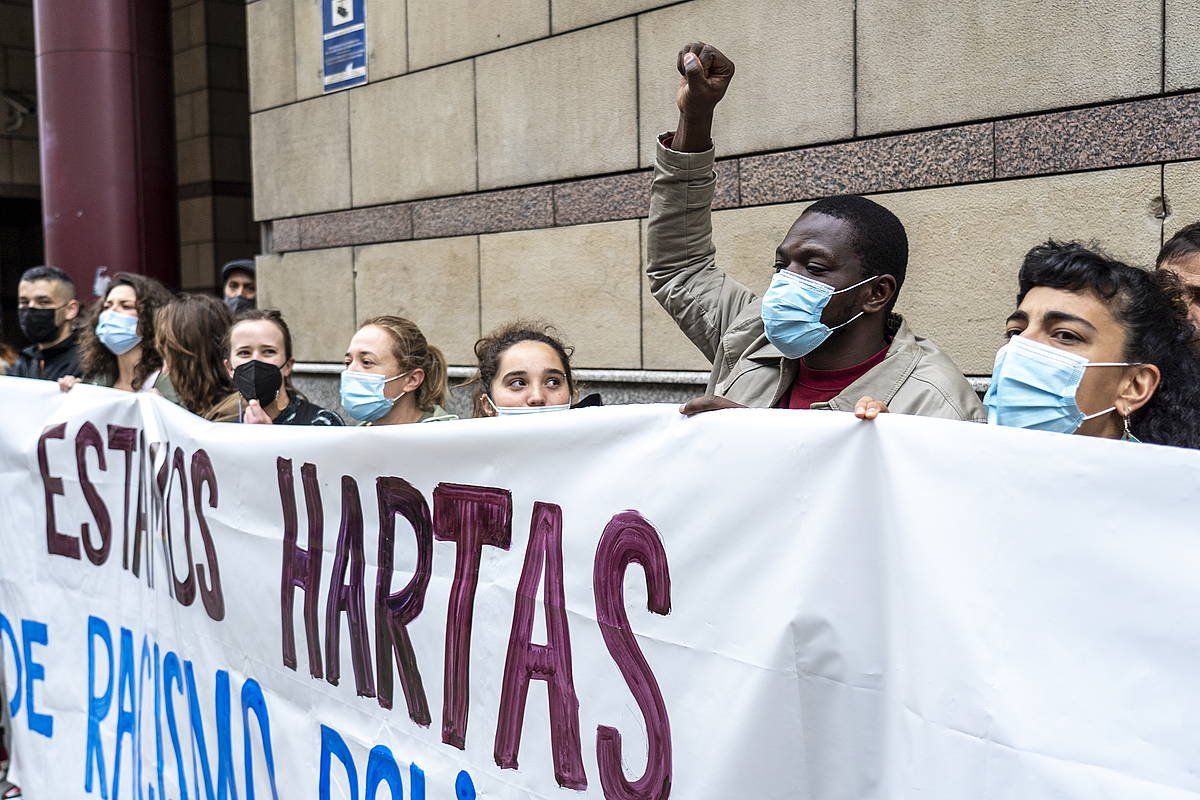 Bizkaiko SOS Arrazakeriak martxoaren 16an egindako kontzentrazioa. MARISOL RAMIREZ/ FOKU