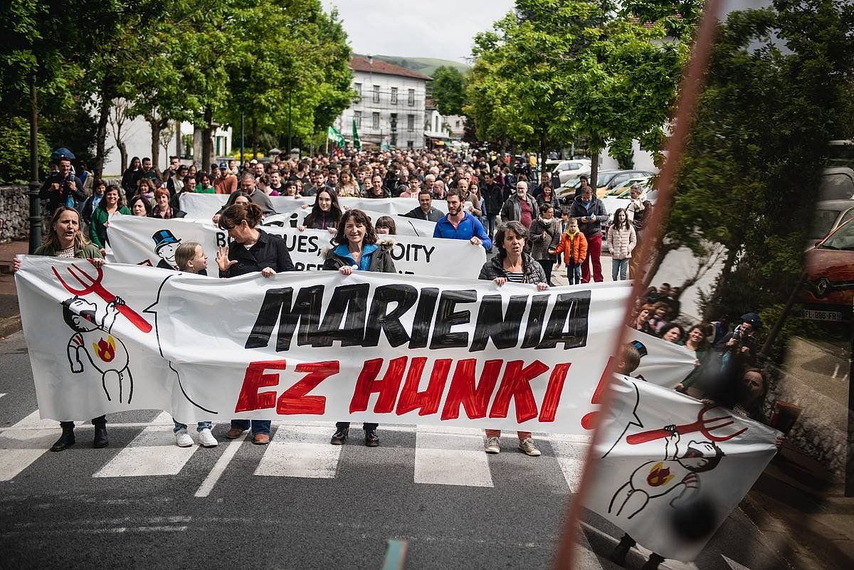 Manifestazioa, gaur, Kanbon. GUILLAUME FAUVEAU