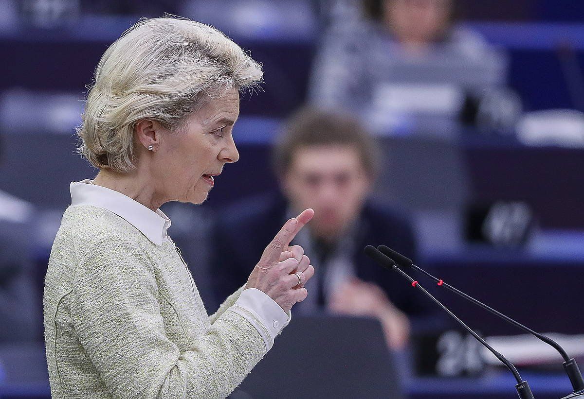 Ursula Von der Leyen gaur, Europako Parlamentuan. JULIEN WARNAND / EFE