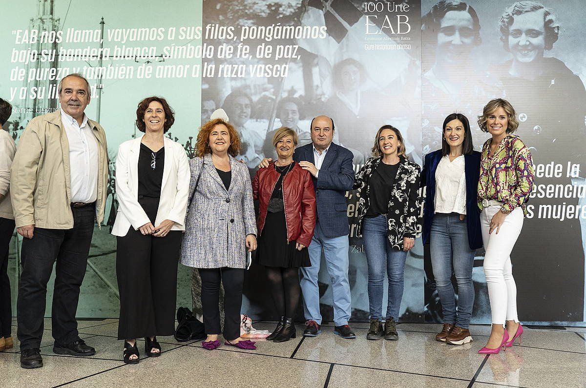 EAJko ordezkariak, gaur goizeko ekitaldian, Bilbon. MARISOL RAMIREZ / FOKU