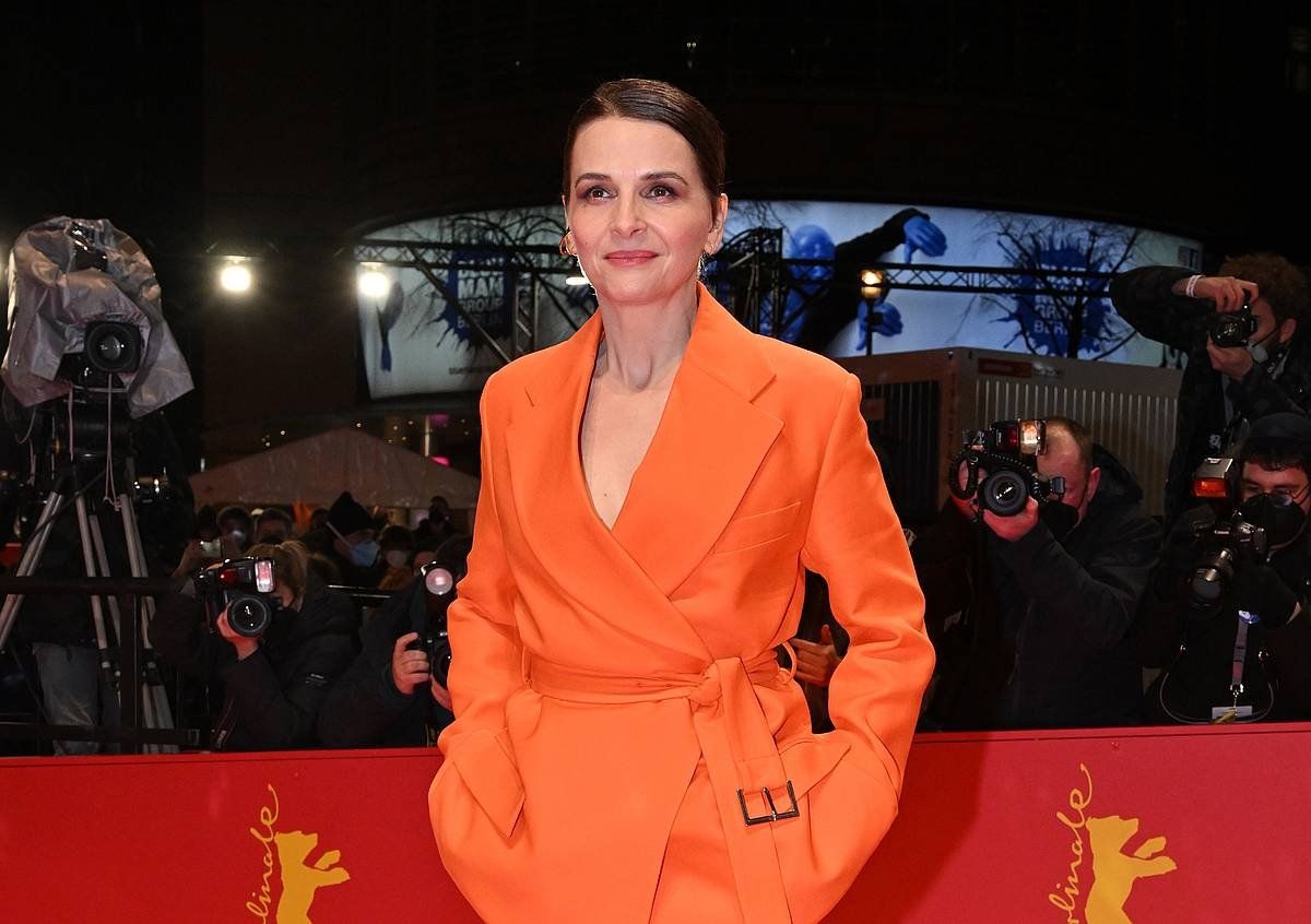 Juliette Binoche, otsailean, Berlinale jaialdian. SASCHA STEINBACH / EFE