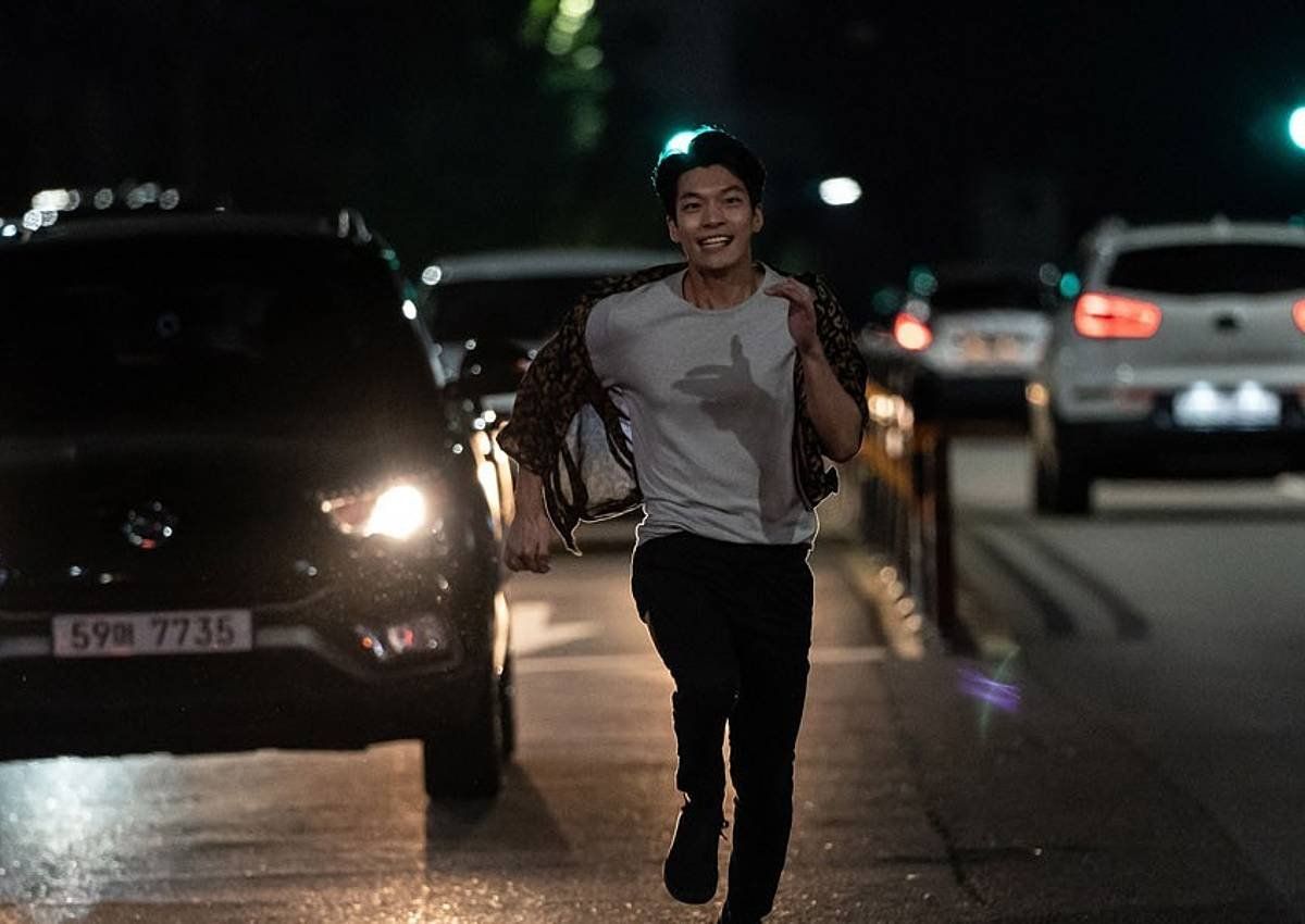 Oh-Seung Kwon 'Midnight' filmeko fotograma bat. FANT