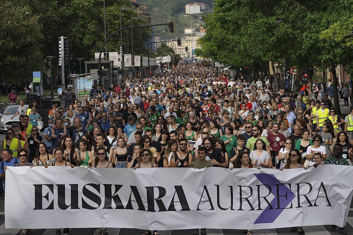 Manifestazioa Bulebarrean amaitu da, Korrika bukatu zen leku berean. ARITZ LOIOLA/FOKU