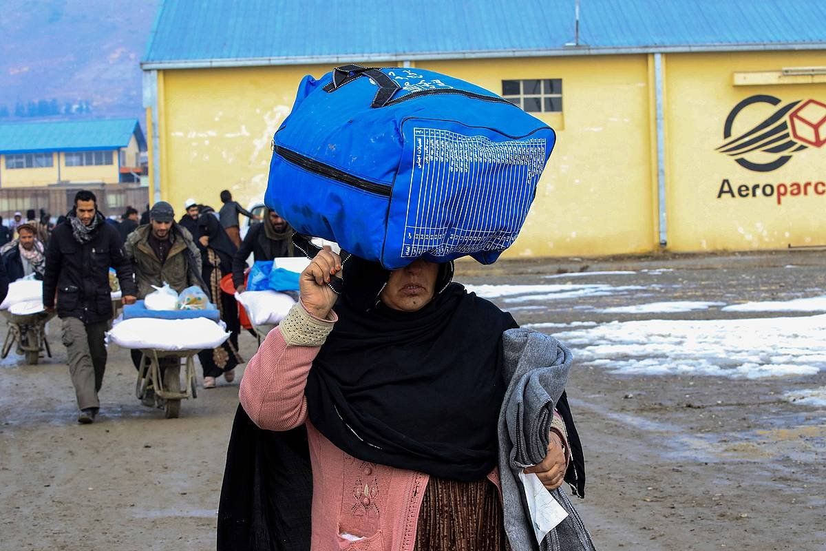 Afganistango emakume bat joan den urtarrilaren 18am Kabulen. EFE