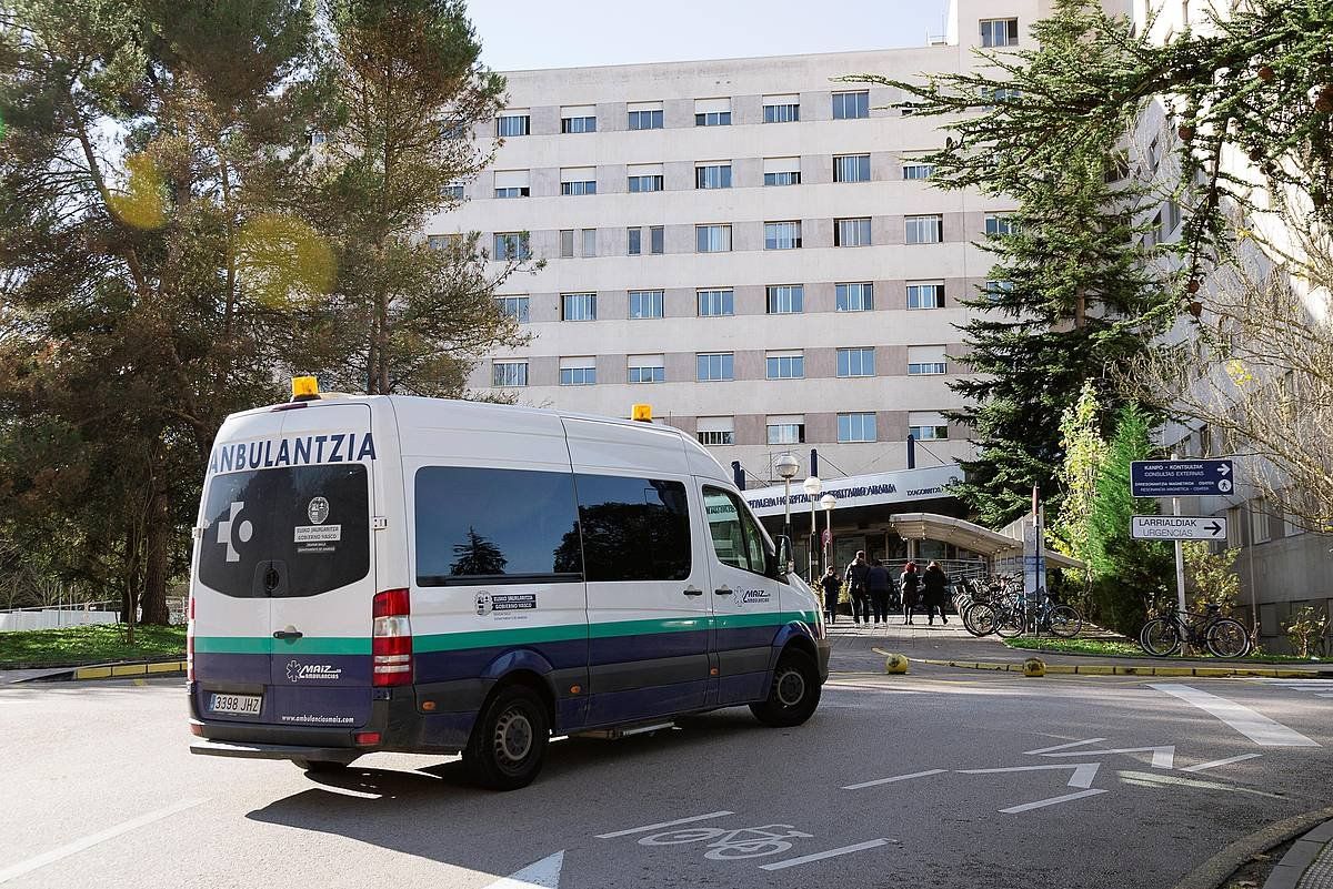 Txagorritxuko ospitalea, Gasteizen. JON RODRIGUEZ BILBAO / FOKU