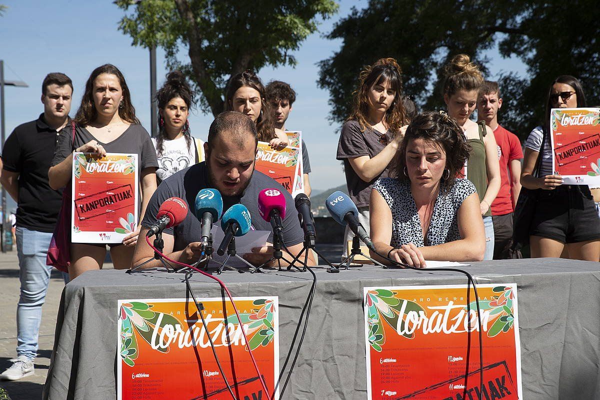 Herri Sanferminak plataformaren agerraldia gaur, Iruñeko 0 plazan. IñIGO URIZ, FOKU