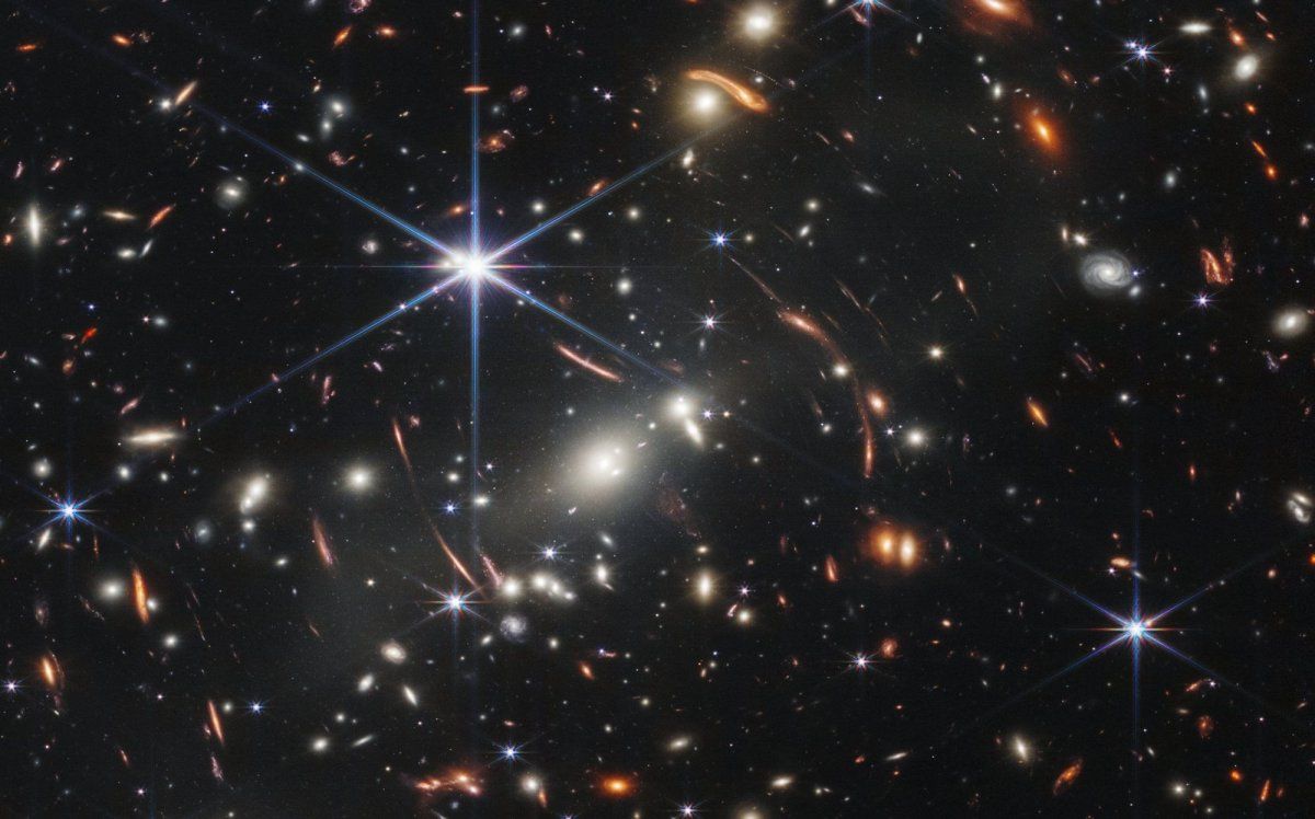 Milaka galaxia, Webb telekopiak hartu duen irudian.