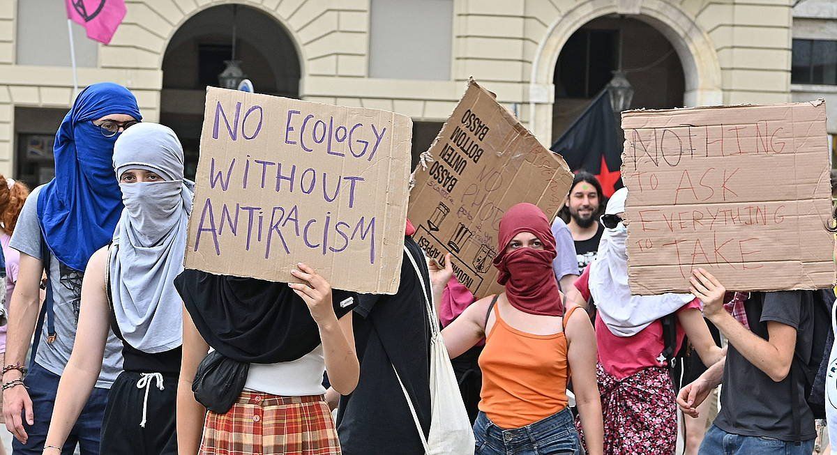 Fridays for Future grebako partaide batzuk Turinen. ALESSANDRO DI MARCO / EFE