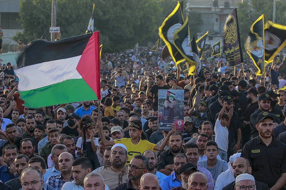 Jihad Islamikoaren jarraitzaileak manifestazio batean joan den ostegunean Gazan. MOHAMMED SABER