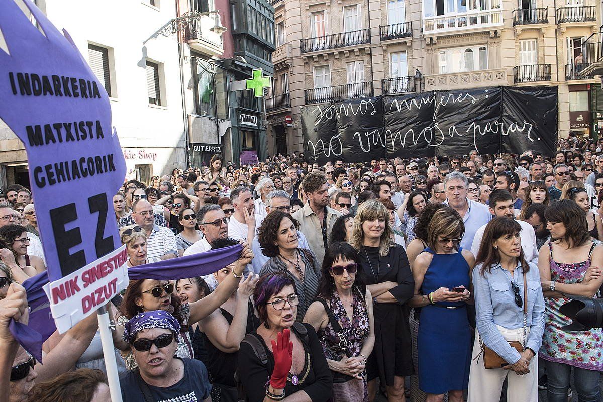 Indarkeria matxistaren kontrako protesta Iruñean, artxiboko irudi batean. JAGOBA MANTEROLA, FOKU