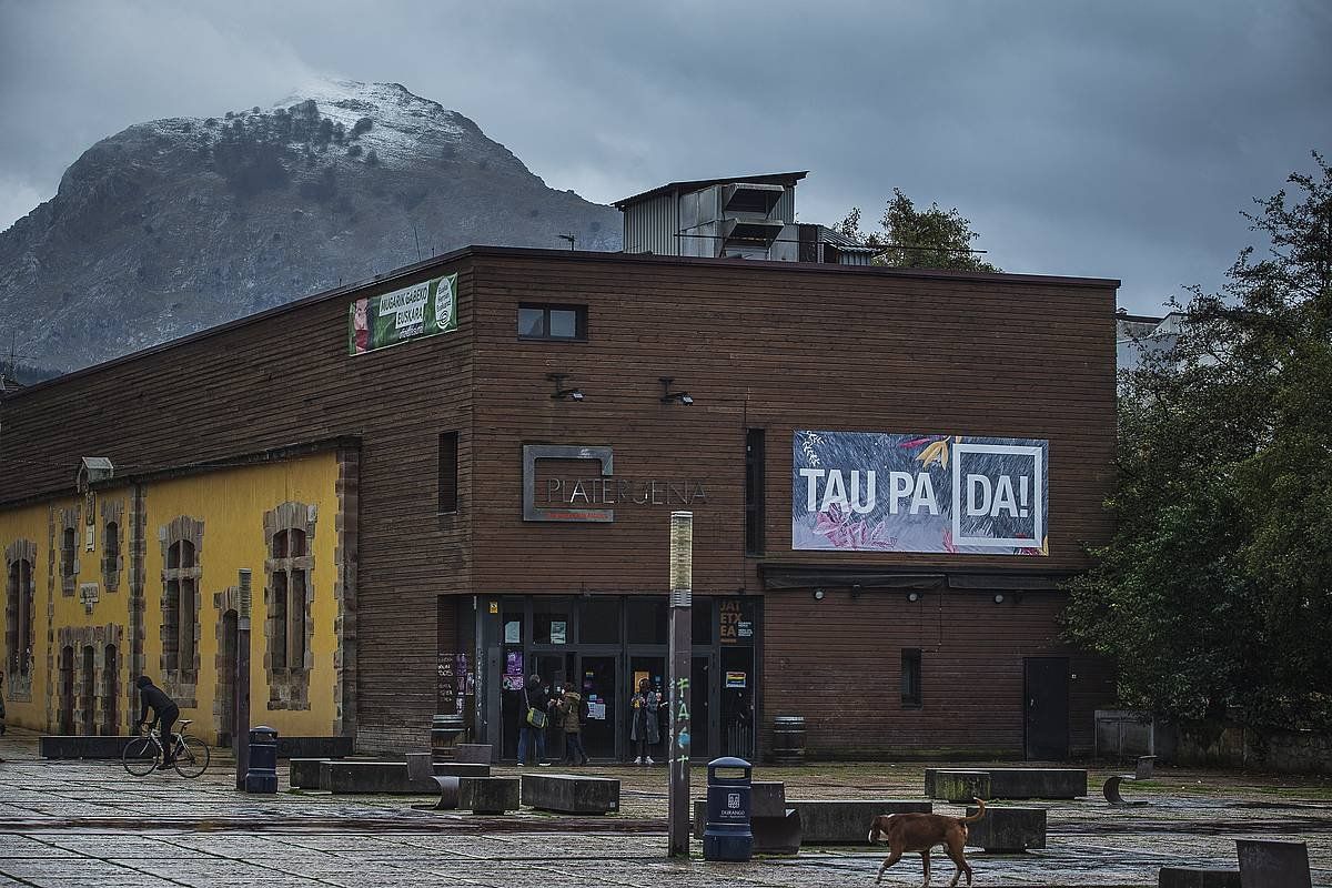 Abenduan bi urte egingo ditu itxita Plateruenak. ARITZ LOIOLA / FOKU