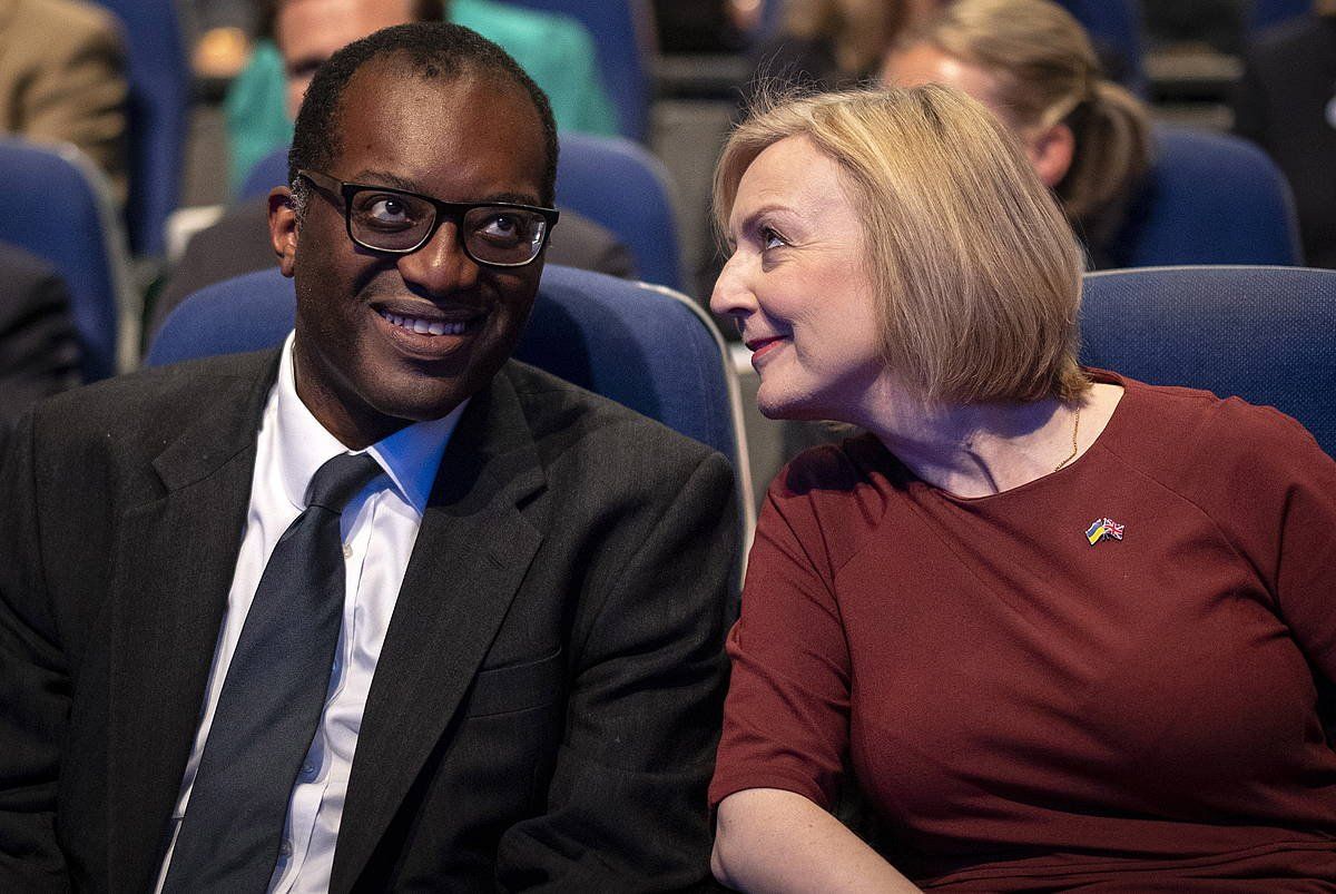 Kwasi Kwarteng Erresuma Batuko Ekonomia ministro ohia eta Liz Truss lehen ministroa. EFE