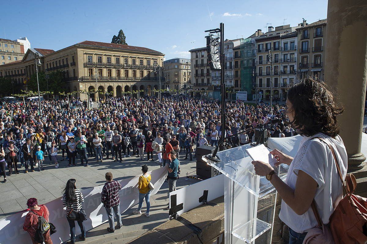 Euskalgintzaren Kontseiluaren manifestazioa Iruñean, merezimenduen dekretuaren kontra. IñIGO URIZ, FOKU